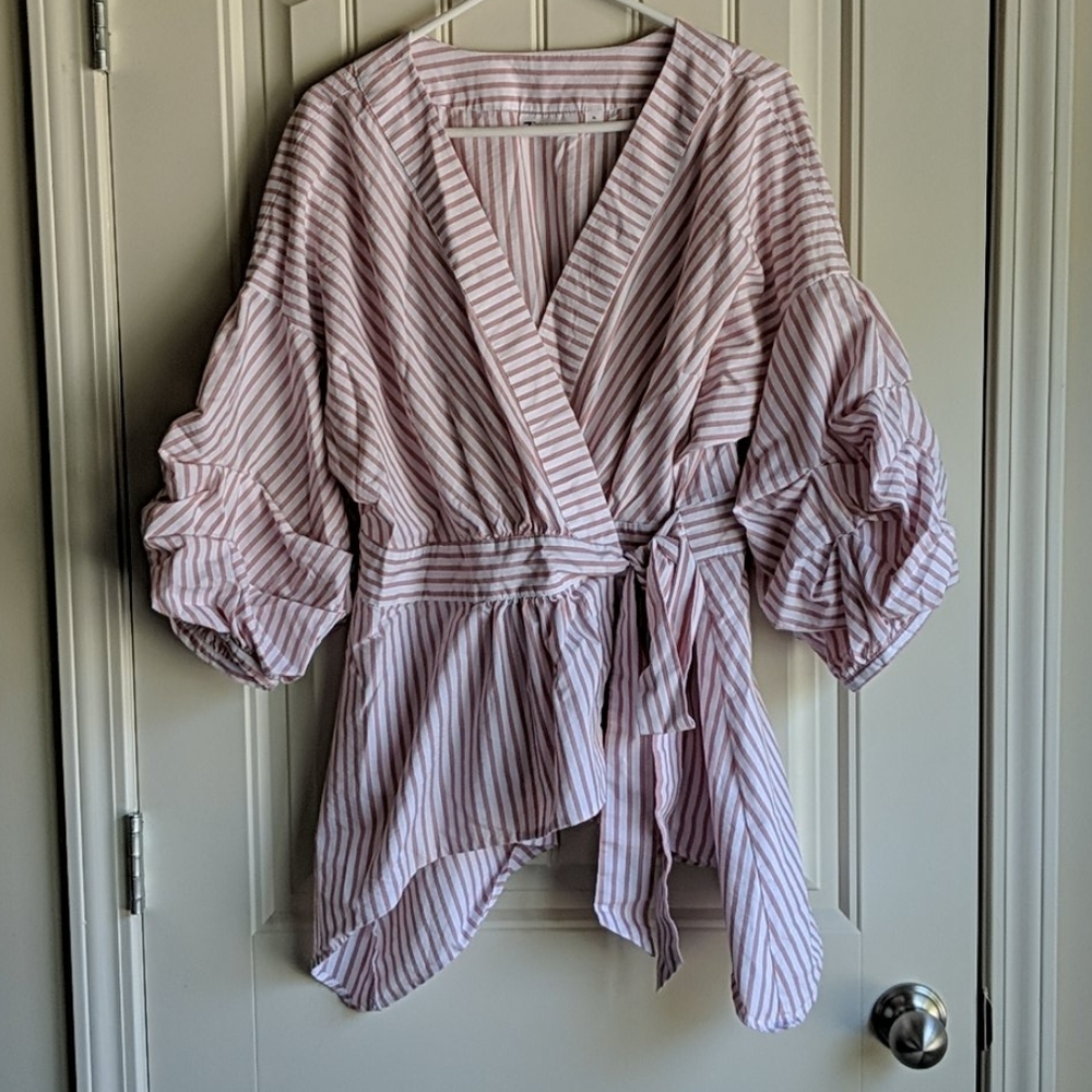 7th Ave New York & Company Wrap Puff sleeve shirt
